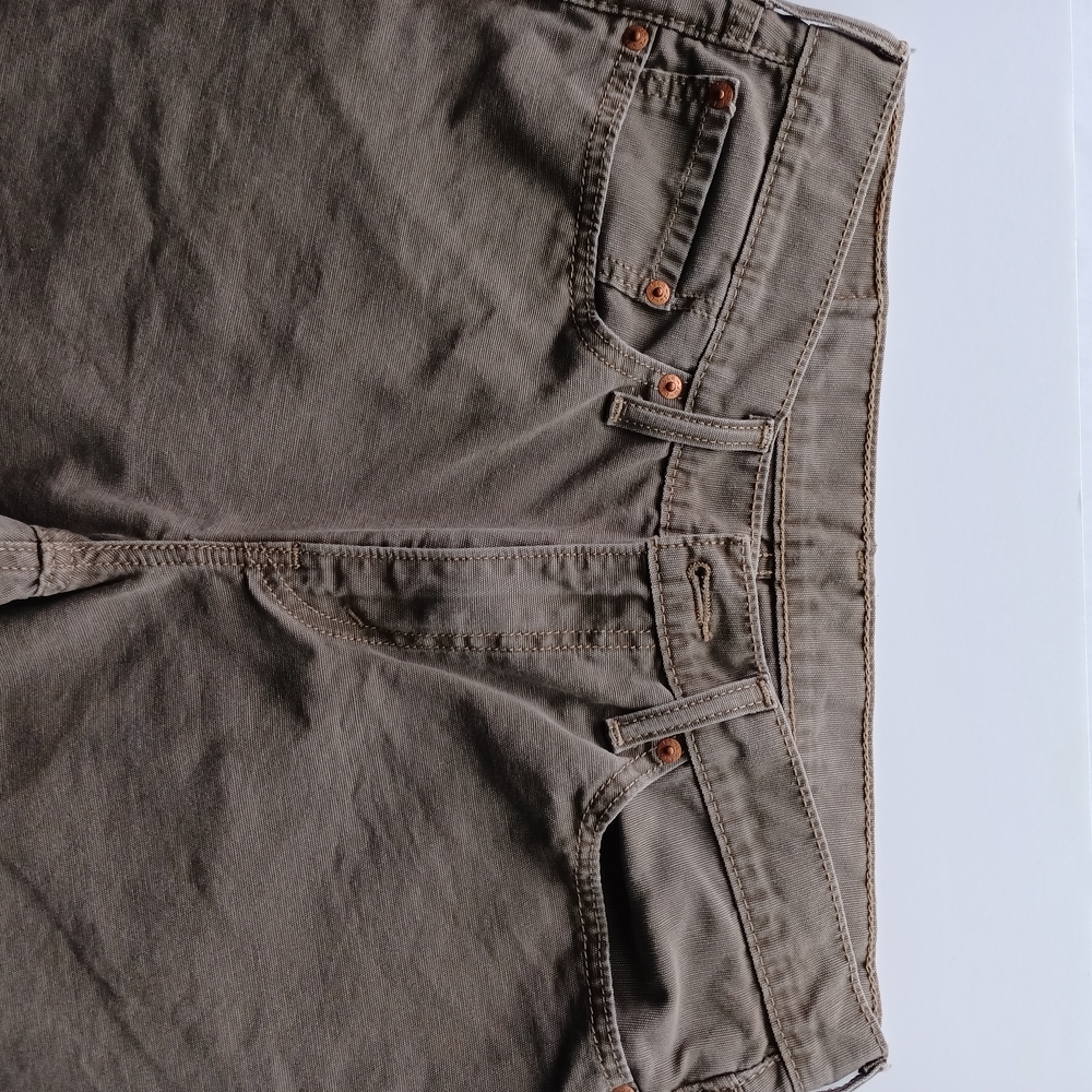 Levi's Men's Green Jeans - Picture 3 of 5